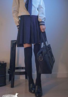 哈利波特1免费完整_蓝光全集免费播放